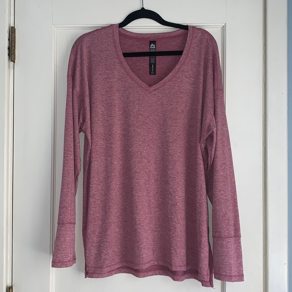 Athletic long sleeve shirt